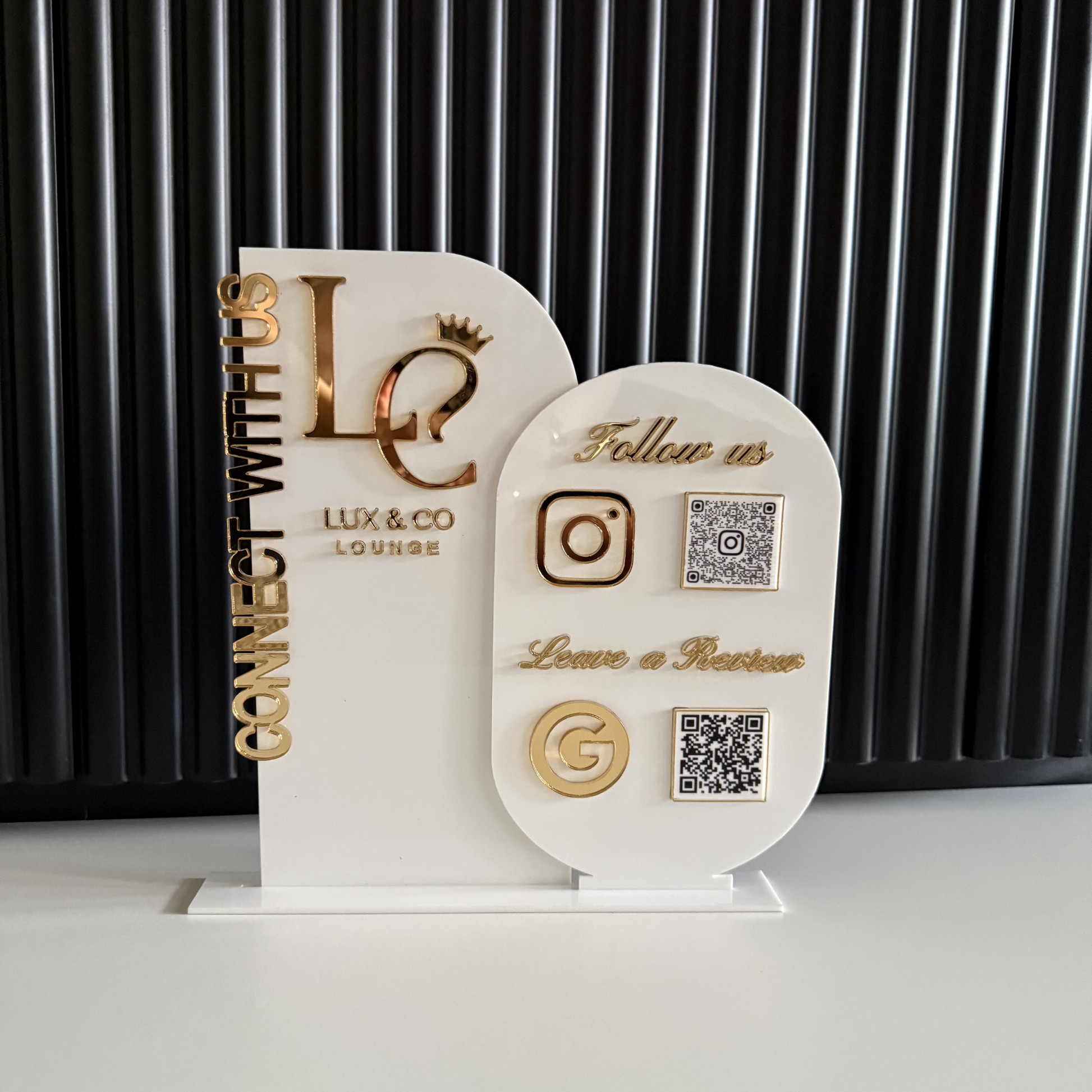 Logo QR sign